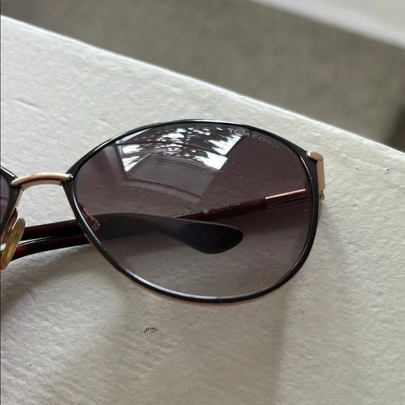 Tom Ford Penelope Sunglasses - Picture 5 of 7
